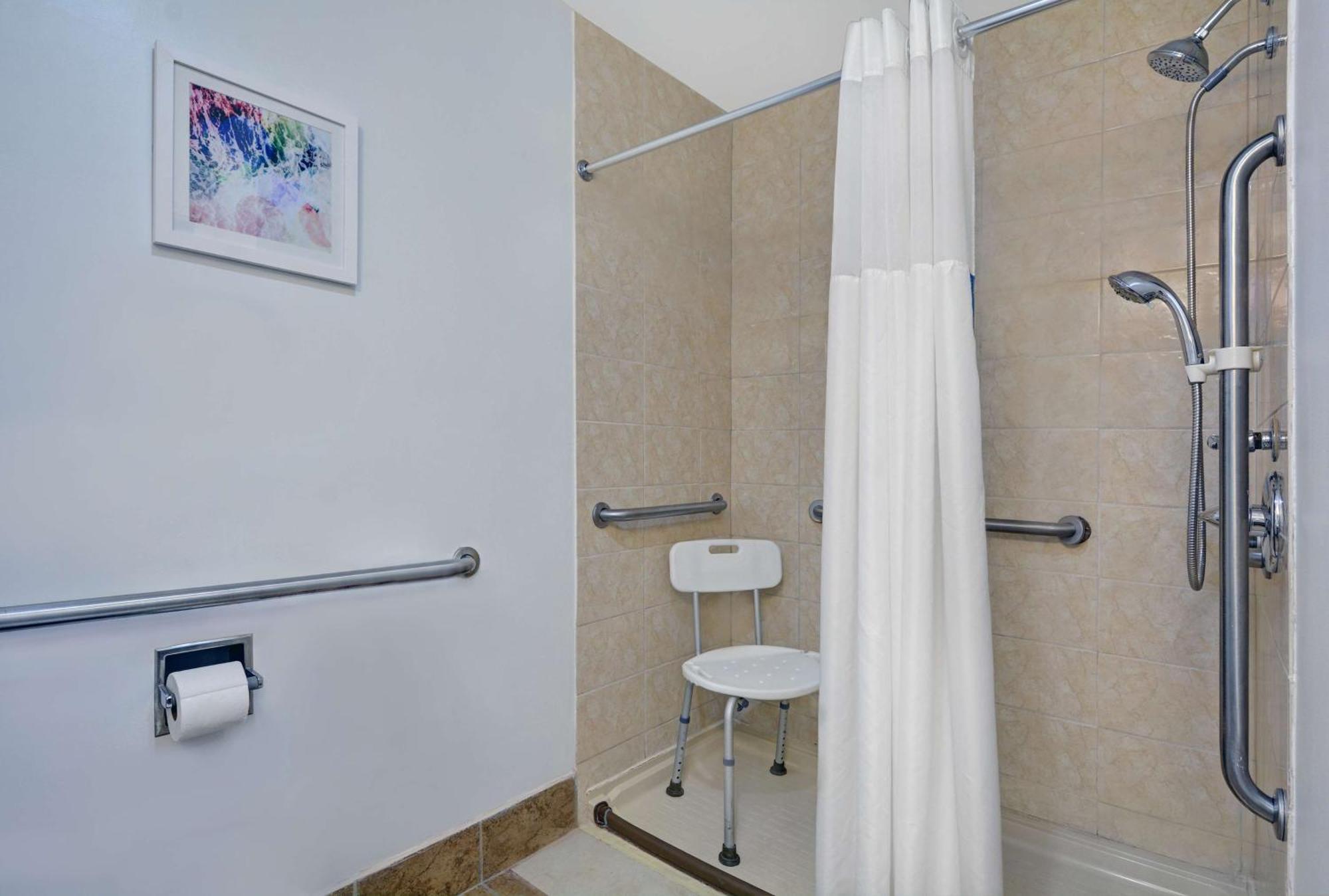 Hampton Inn By Hilton Panama City Beach Upper Grand Lagoon Luaran gambar
