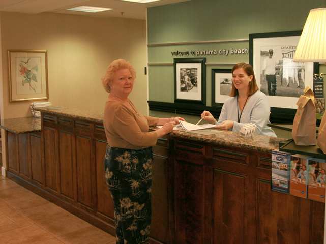 Hampton Inn By Hilton Panama City Beach Upper Grand Lagoon Dalaman gambar